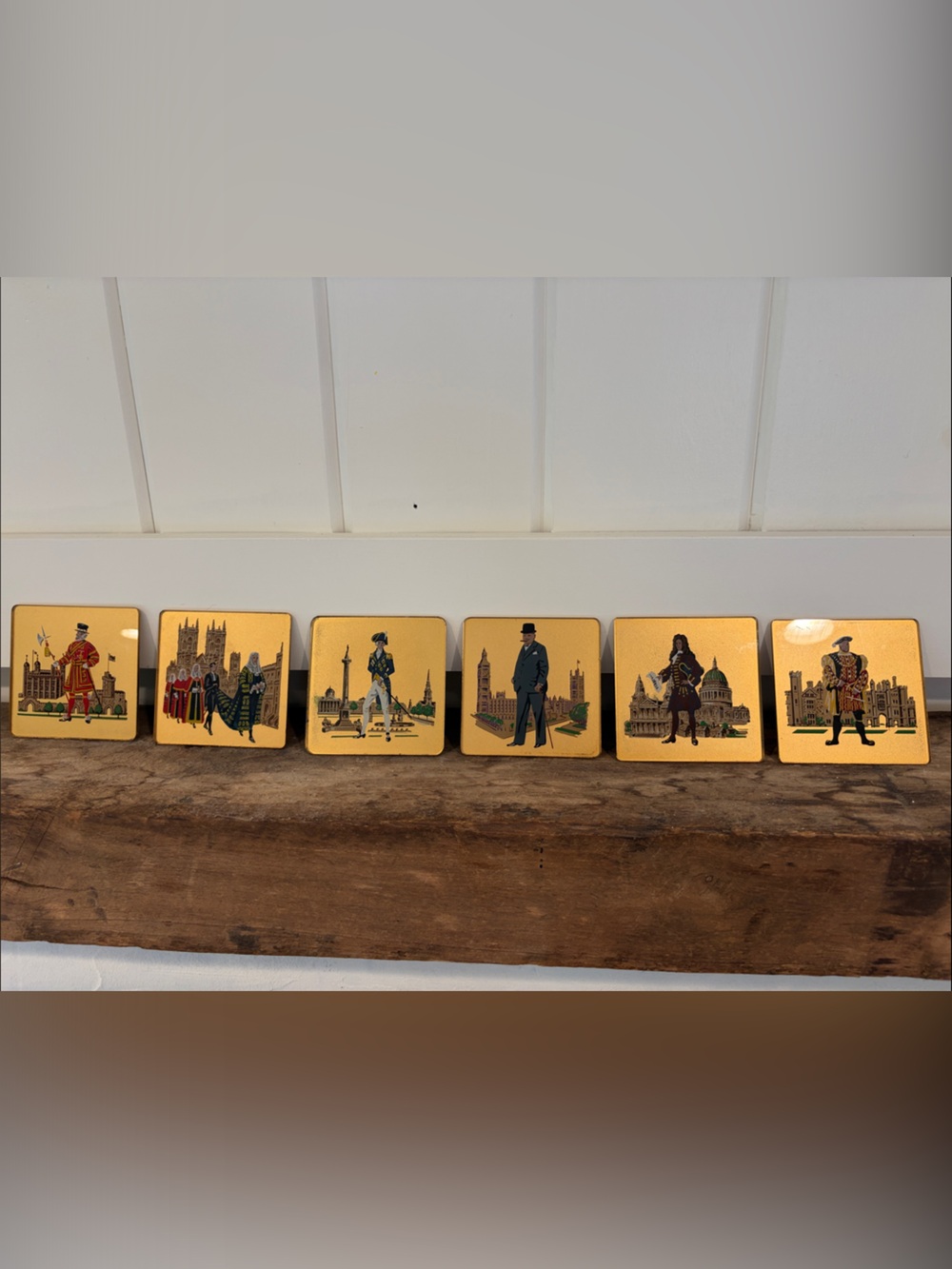 Gold/Glass London Landmark and Royal Historical Figures Coaster Set